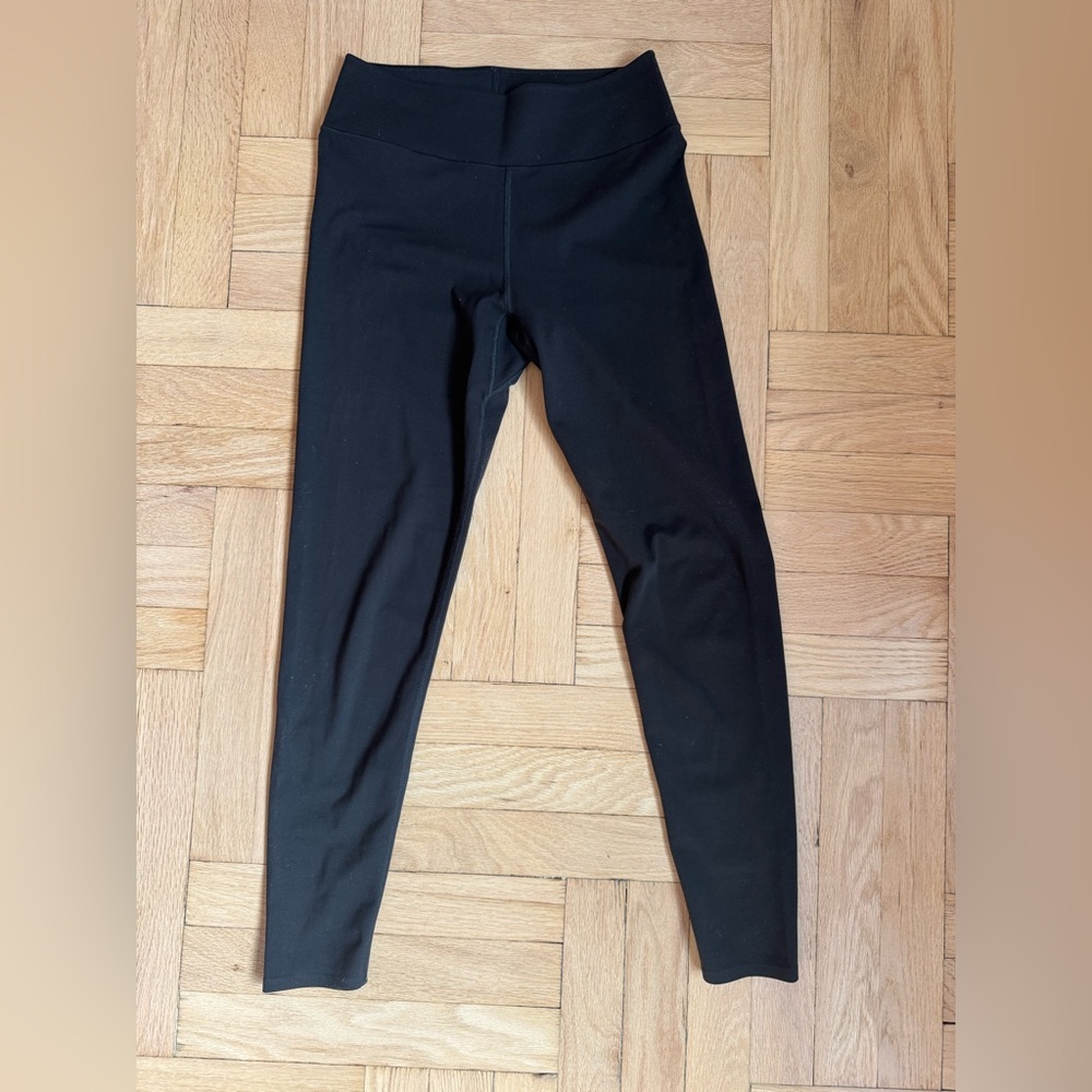 Uniqlo | Black High-Waisted UV protection Leggings